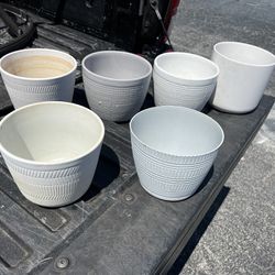 $20 for all! (6) Small Round Garden Planter Pots! 3 Ceramic, 3 Plastic.  Largest 6.5x6in Smallest 6.5x5in 