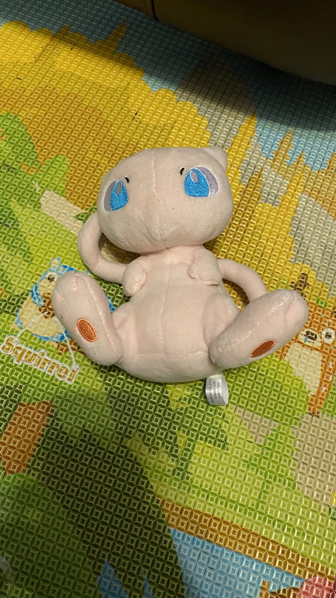 Pokémon Mew Plush