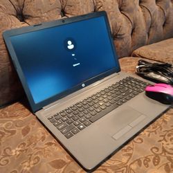 Laptop HP-15-255 G7-AMD-A6-8GB Ram-128gb HD SSD Solid Go-od For Stud-ents.