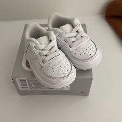 Nike Crib Shoes Size 3