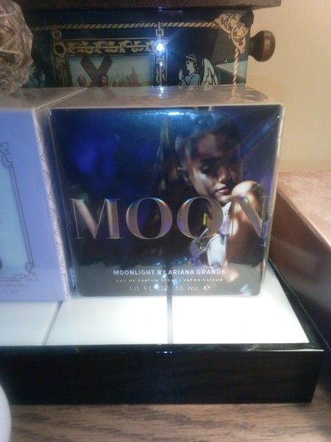 Moon Light By Ariana Grande