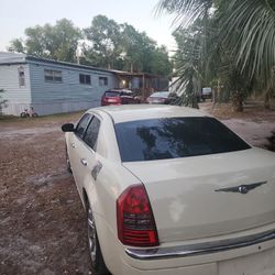 2005 Chrysler 300 With A Hemi 5.7 Engine