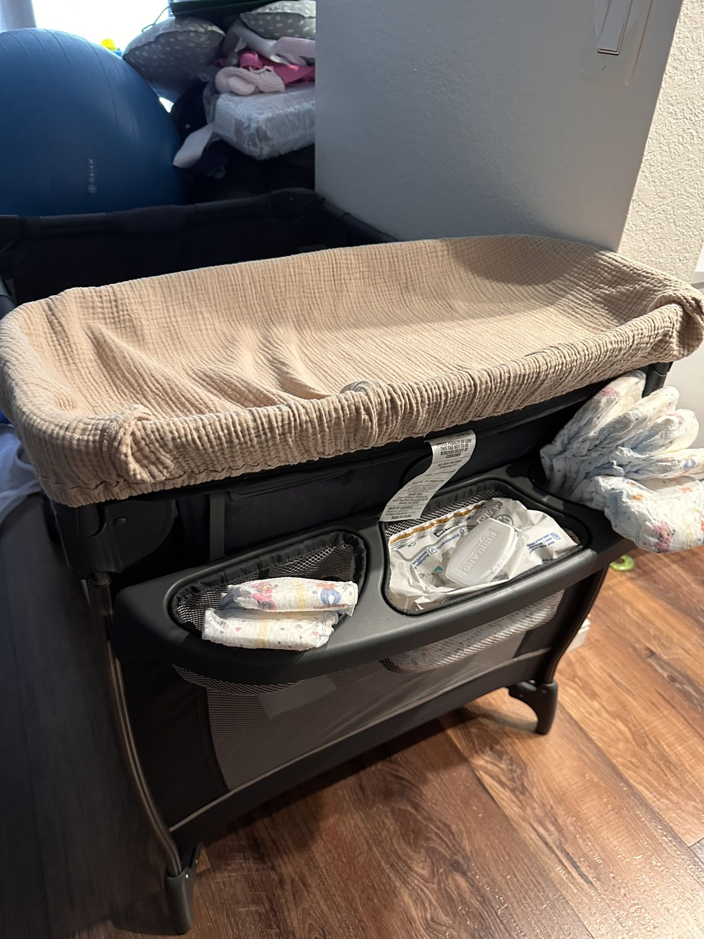 Graco- Baby Changing Table/ Pack And Play
