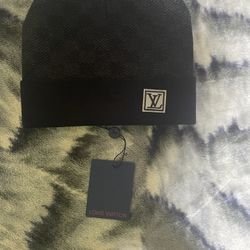 Lv Beanie Knit 