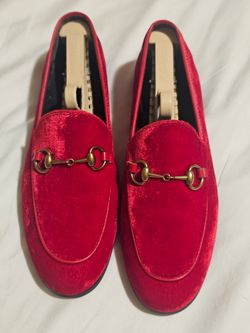 Velvet vucci shoes
