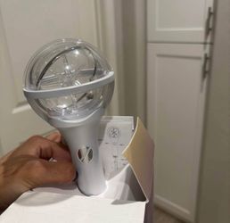 Katseye lightstick