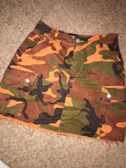 Women’s skirt