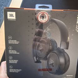 JBL WIRELESS BRANDNEW