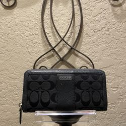 Coach- Black Large Wallet