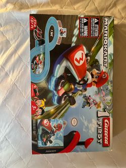 GOOD CONDITION - Mario Kart Racetrack Kids Toy