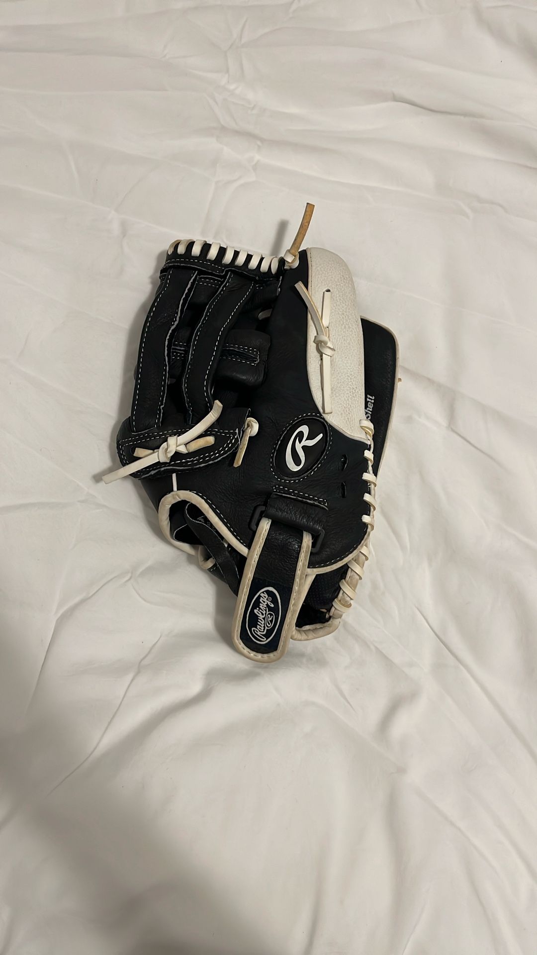 Rawlings Softball Glove