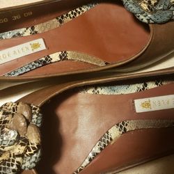 Jorge Alex Flat (Size 6) Worn Once