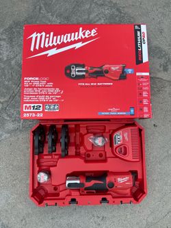 *New Model* Milwaukee M12 12-Volt Lithium-Ion FORCE LOGIC CTS Copper ProPress Press Tool Kit w/ ONE-KEY  $1799 New
