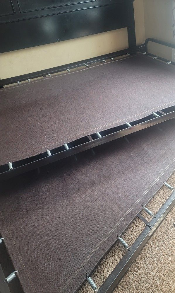 Metal Twin Bed Frame  w/Trindle (mattresses NOT included)