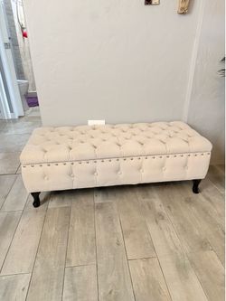 Brand new storage Ottoman asking $130