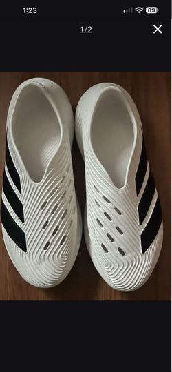 Adidas slip on shoe