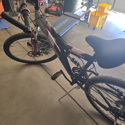 Mongoose mountain bike