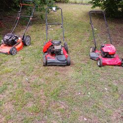 3 lawn mowers for sale (parts only)