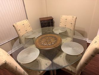 Round Glass Top Dining Table with 4 Chairs