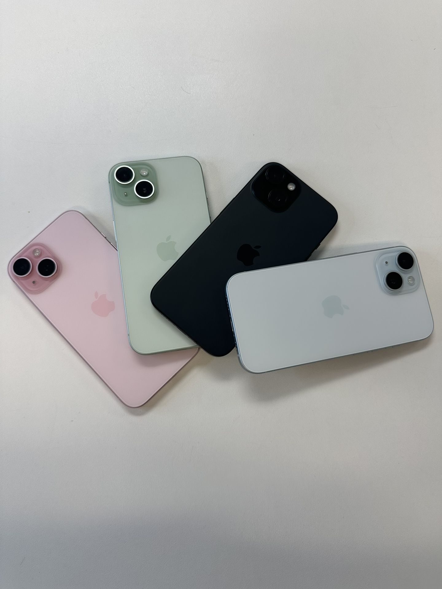 iPhone 15 128GB Physical & E-Sim Unlocked