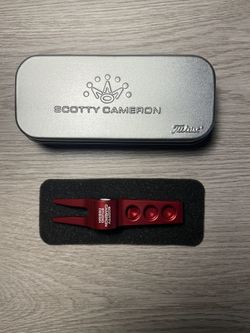 Scotty Cameron Pivot Tool (Watermelon Red) 