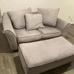 Loveseat With Matching Ottoman 