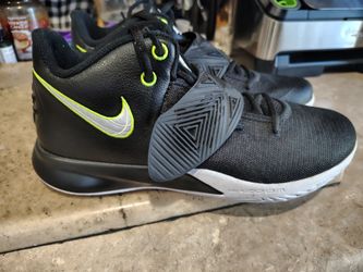 Kyrie Irving Shoes