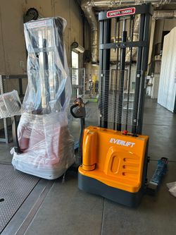 Brand New Fully Electric Forklift – Pallet Stacker – Best Price