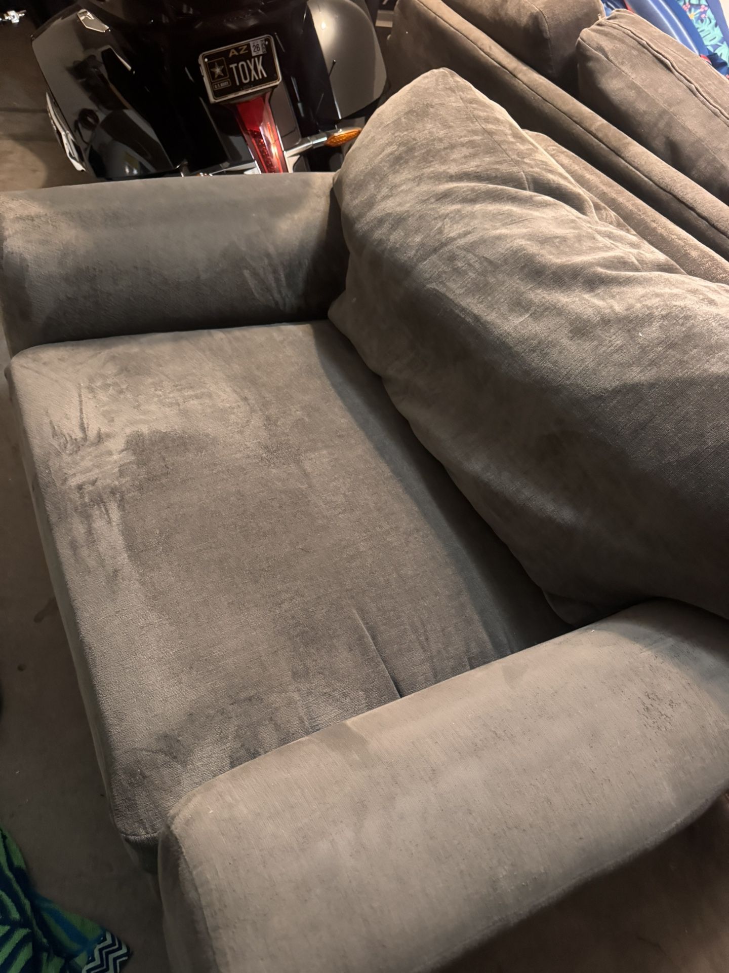 Couch Set