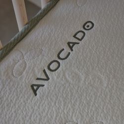 Avocado Crib & Toddler Mattress