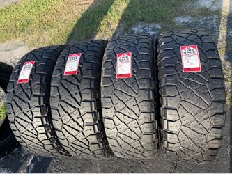 Tires 295-65-R20