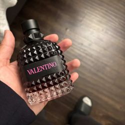 Valentino Born In Roma Intense Cologne/ Perfume Unisex