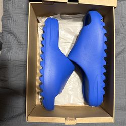 Yeezy Slide Size 11