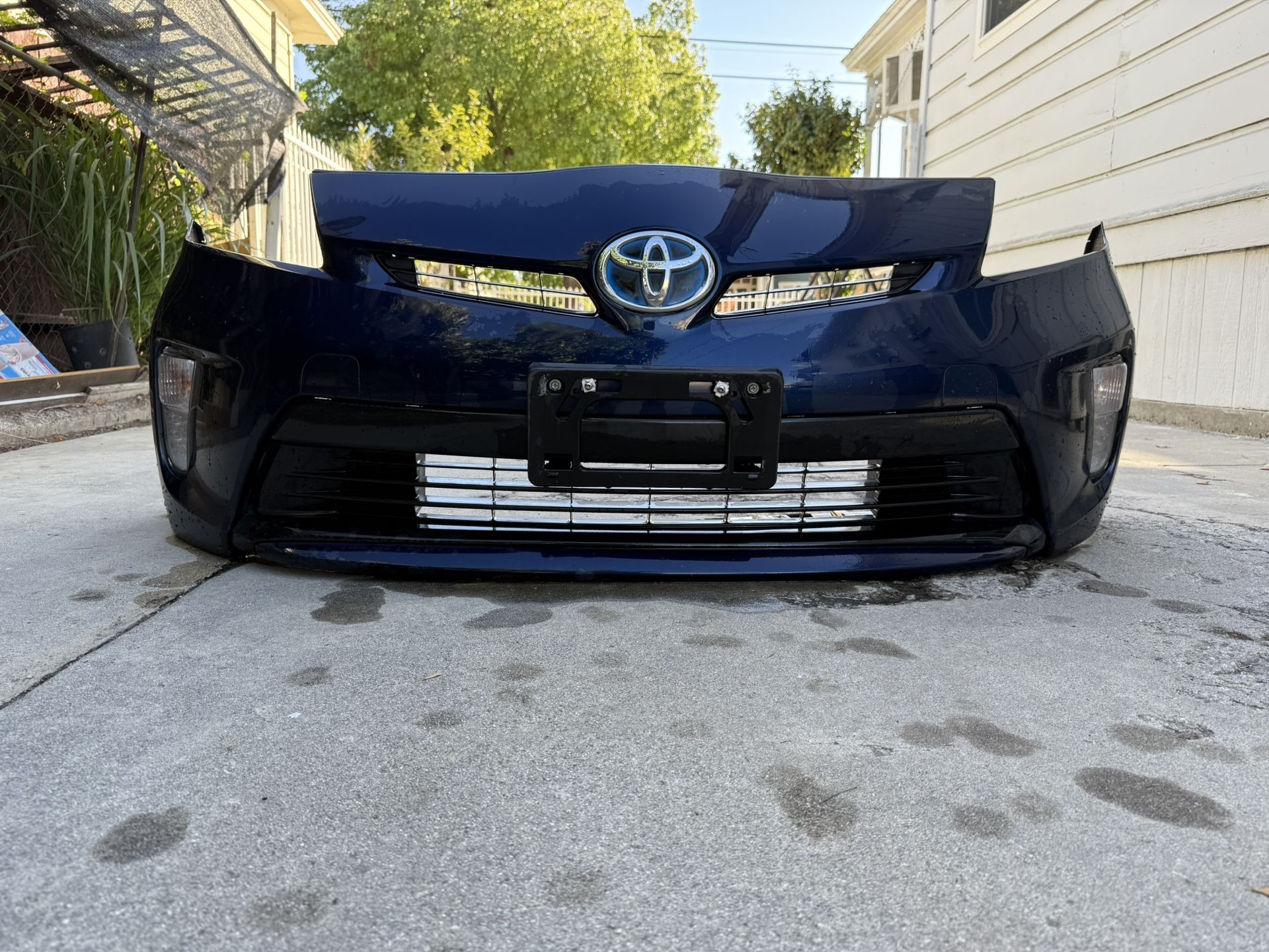 2015 Toyota Prius Front Bumper Cover with Fog Lights