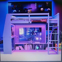 Full size loft bed with desk