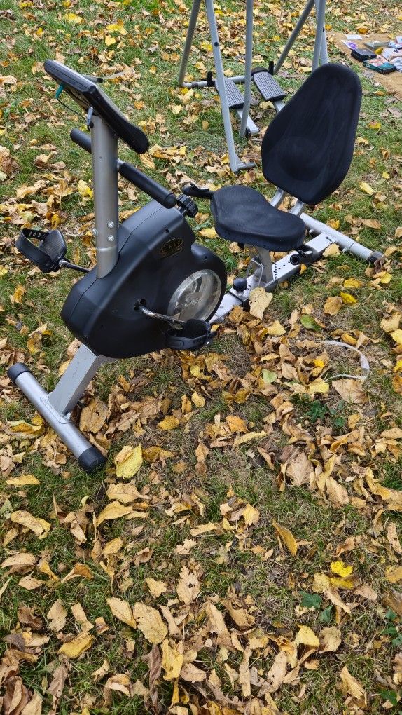 Fitness Equipment Lot