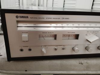 Yamaha CR-640 Natural Sound AM/FM Solid State Stereo Receiver Nice Condition