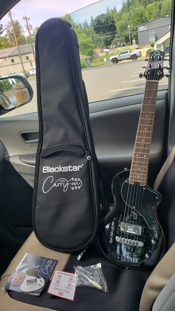 Balckstar Traveler Guitar