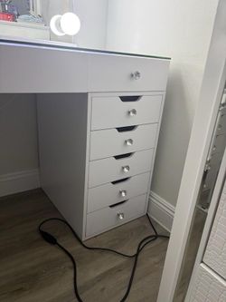 White Vanity Desk with Drawer Unit