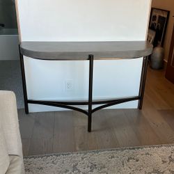 Free console table!!!!