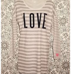 Victoria's Secret Women's/girls Nightgown Or T-shirt