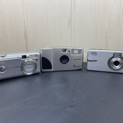 Lot of 3 Parts/Repair Digital Cameras Canon / Concord / Digital Concepts