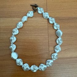 Faux Pearl Baroque Necklace – Silver Toggle Clasp
