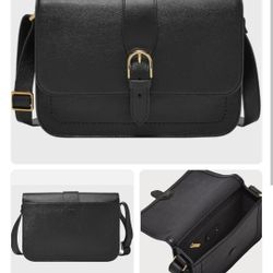 Fossil Zoey Black Pebbled Leather Small Crossbody Bag Gold-Tone Buckle NWT