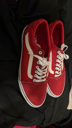 Brand new Vans Men shoes red 10 1/2