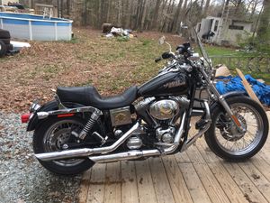 Photo 2005 Dyna low , 29, 950 mileage, extras, screaming eagle pipes, rides great, asking $5,500, clear title