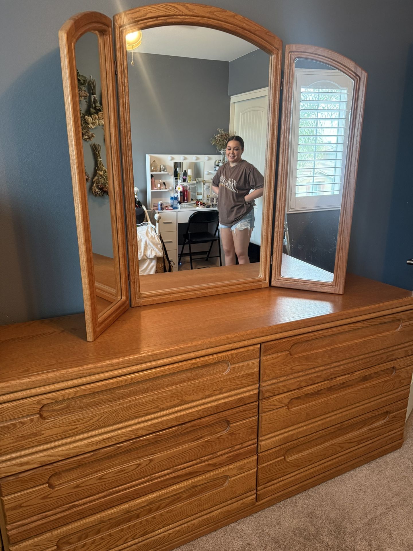 Oak Bedroom Furniture