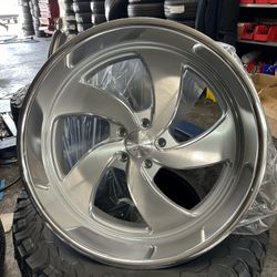 US MAG DESPERADO.  24x10. 24x9.   5x5 
