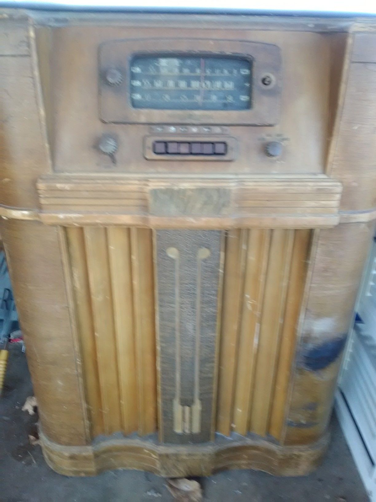 Antiques radio