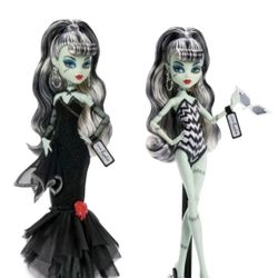 Monster High Frankie Stein X Barbie Mattel 80th Anniversary Doll New Box PRESALE